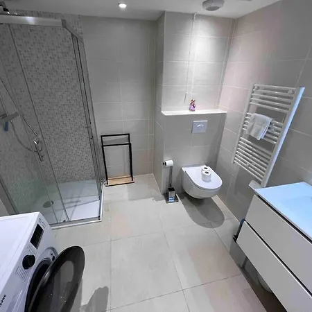 شقة Le Cosy Corner : 2 Pers De Standing + Terrasse أنتيب