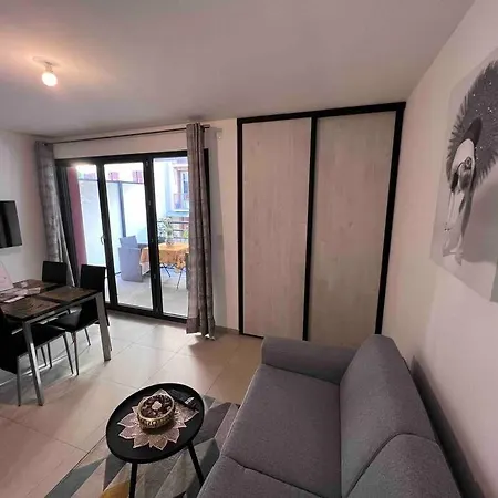Le Cosy Corner : 2 Pers De Standing + Terrasse Apartment