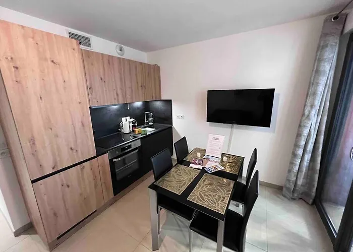 Apartment Le Cosy Corner : 2 Pers De Standing + Terrasse