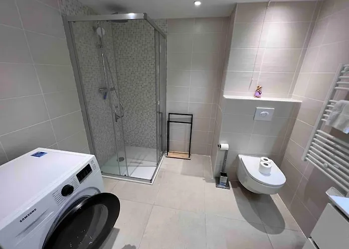 Le Cosy Corner : 2 Pers De Standing + Terrasse Apartment Antibes